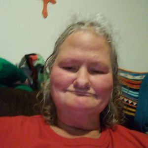 Meet your Posher, Synthia